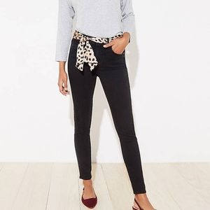 LOFT NWT Scarf‎ Belted Slim Pockets Skinny Jeans